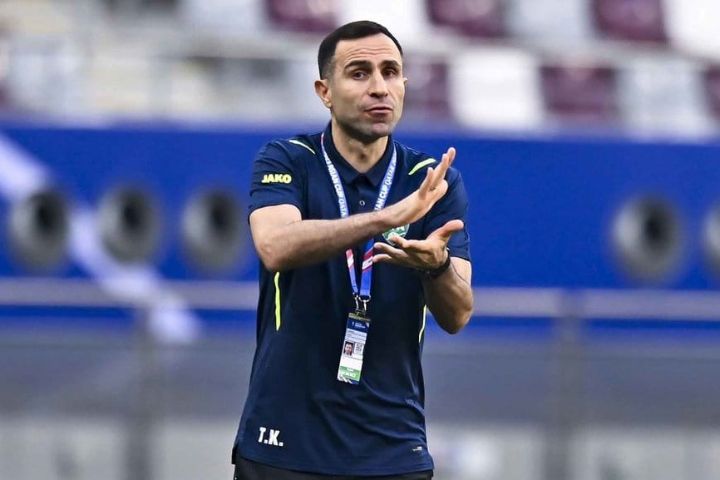Timur Kapadze Terharu Dapat Dukungan dari Suporter untuk Melatih Timnas Indonesia