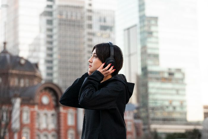 Fenomena Urban Loneliness: Saat Hidup di Kota Besar Justru Bikin Kesepian
