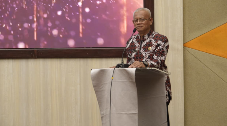 Sekda Garut Nurdin Yana Raih Penghargaan Kawistara 2025 dari Balai Bahasa Jawa Barat