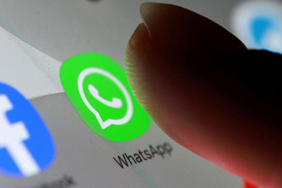Cara Membuat Titik Dua Sejajar di WhatsApp dan Dokumen di HP
