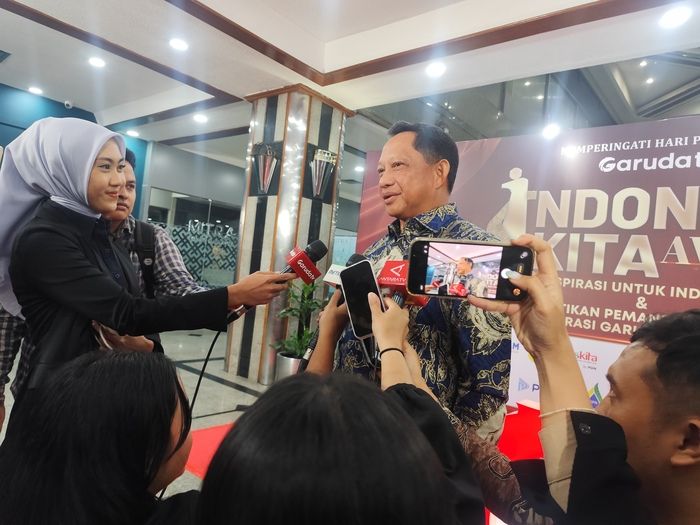 Mendagri Tito Karnavian Dapat Penghargaan Pemimpin Teladan, Yakin Indonesia Jadi Negara Maju