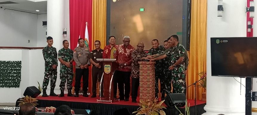 Menuju Kota Cerdas Mimika: “Mimika Center” Hadirkan Satu Pintu Layanan Publik Terpadu untuk Era Pemerintahan Digital Papua Tengah