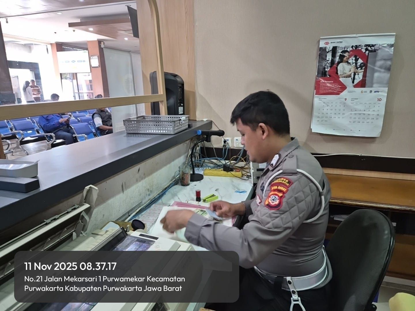 Satlantas Polres Purwakarta Gencarkan Sosialisasi dan Edukasi Pelayanan dan Mekanisme Penerbitan STNK