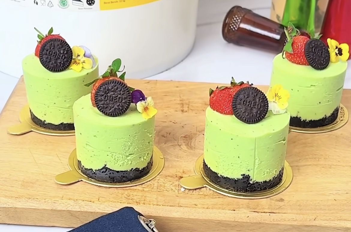 17 Ide Nama Usaha Oreo Matcha Cheesecake yang Unik dan Anti Pasaran