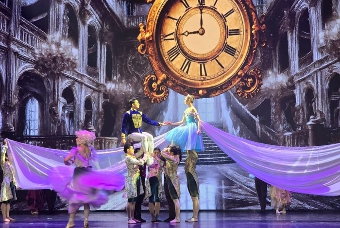 Perkuat Talenta Lokal di Panggung Global, Etoile Dance Center dan Ballet Manila Gelar Cinderella