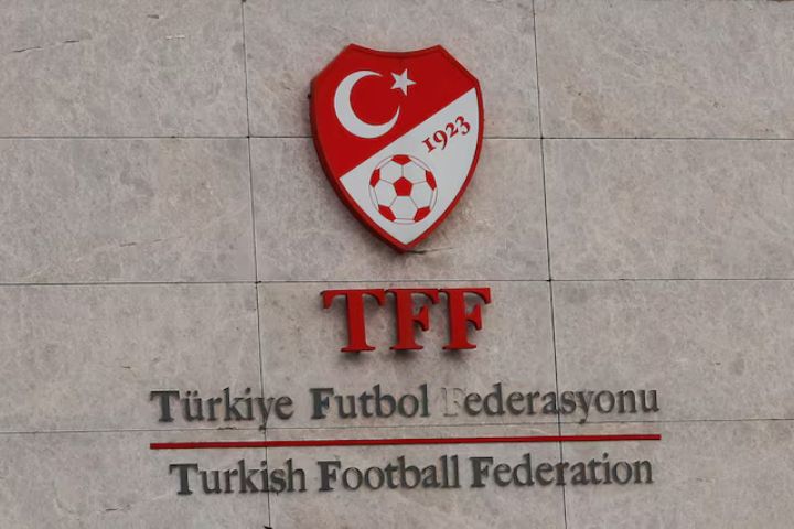Jejaring Skandal Judi Sepak Bola Turki Meluas: Komentator, Pelatih hingga Petinggi Klub Ikut Diinvestigasi