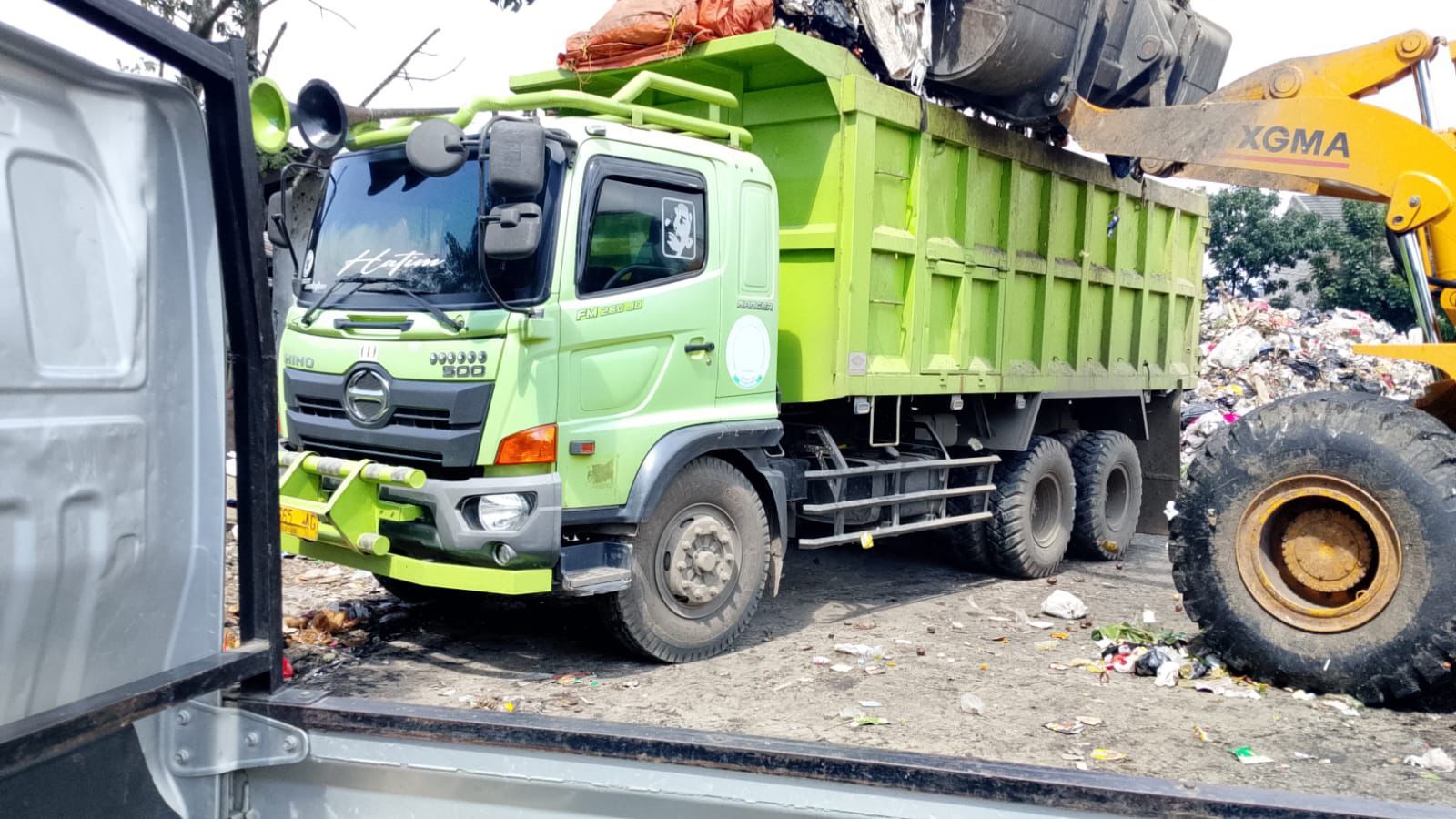 Volume Sampah di TPS Ciwastra Mulai Menurun, DLH Bandung Intensifkan Pengangkutan
