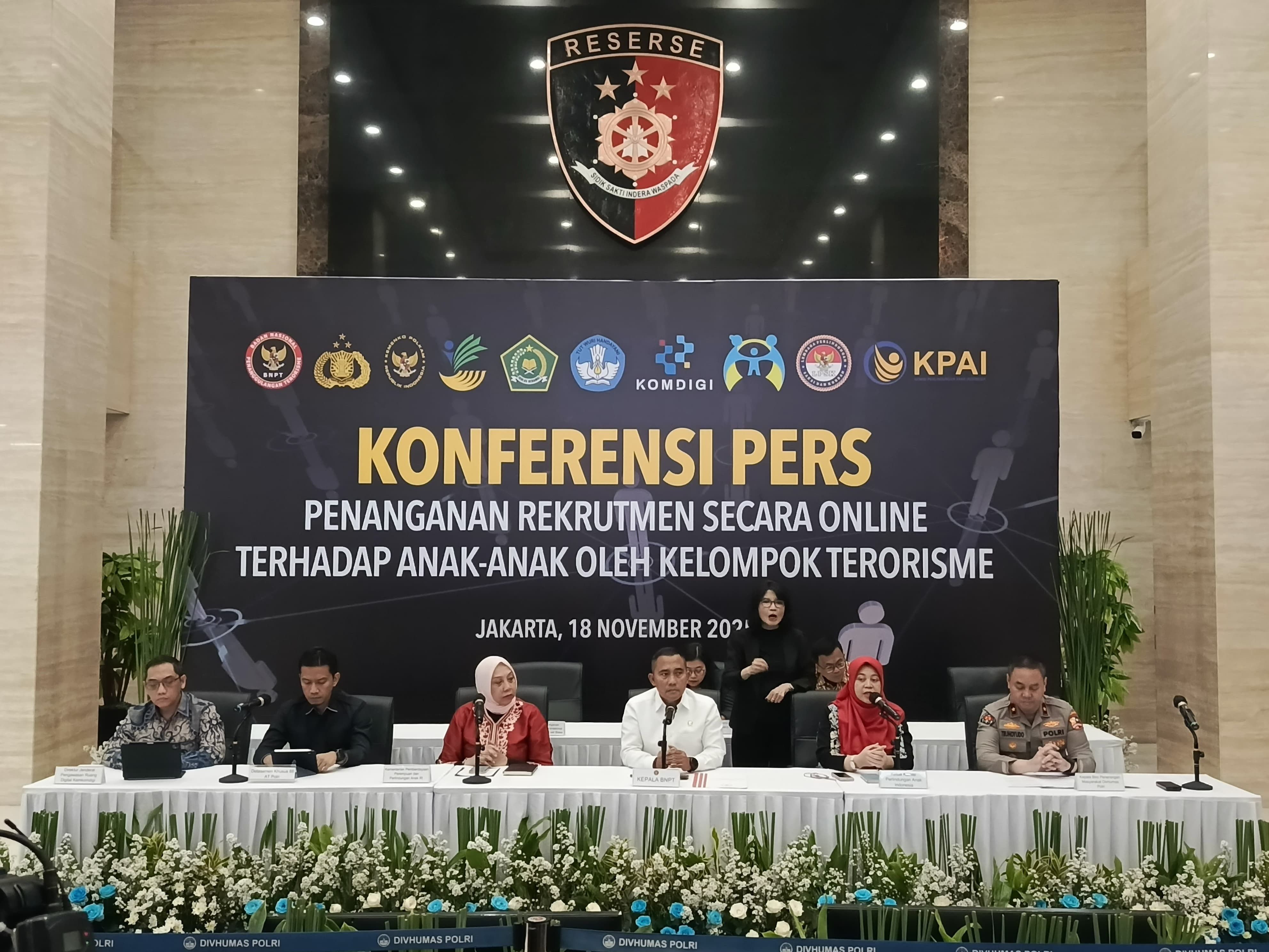 Densus 88 AT Bongkar Aktivitas Teroris Rekrut Anak dan Pelajar di Indonesia