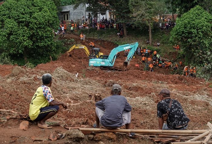 Operasi Hari Ketujuh, Tim SAR Fokus di Tiga Sektor Cari Lima Korban Longsor Cilacap