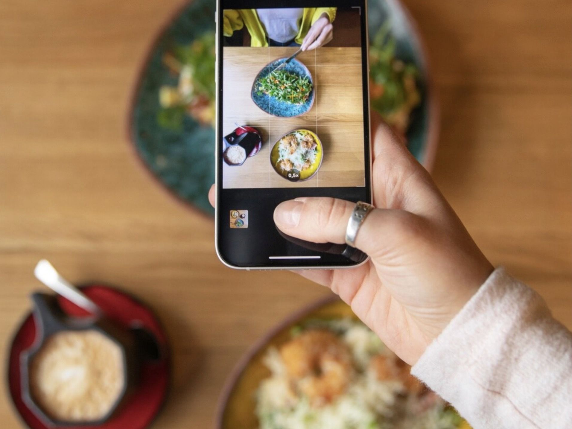 17 Ide Nama Saluran WhatsApp Pecinta Kuliner dalam Bahasa Inggris yang Keren
