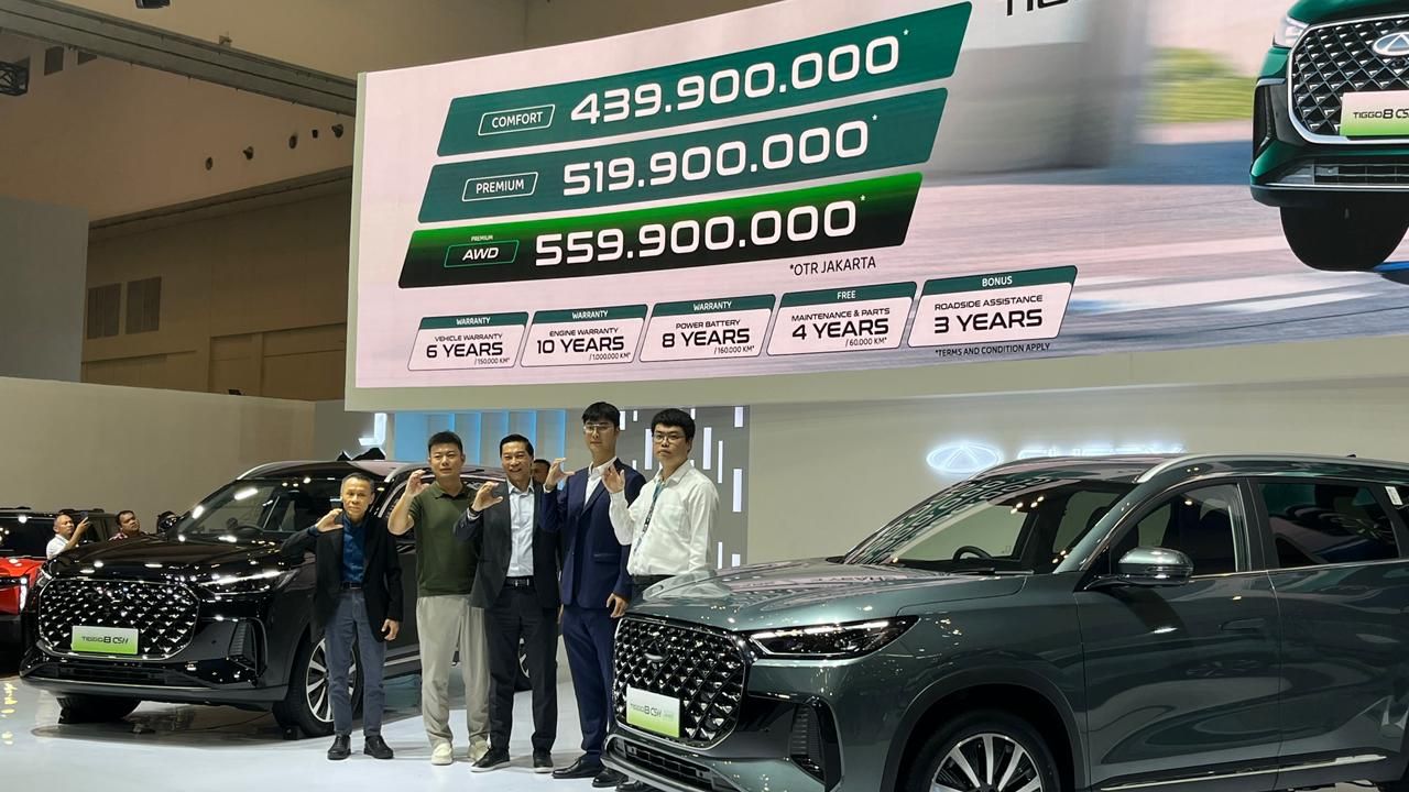 5 Kelebihan Chery Tiggo 8 CSH AWD Terbaru yang Hadir di GJAW 2025, Siap Diajak Berpetualang!