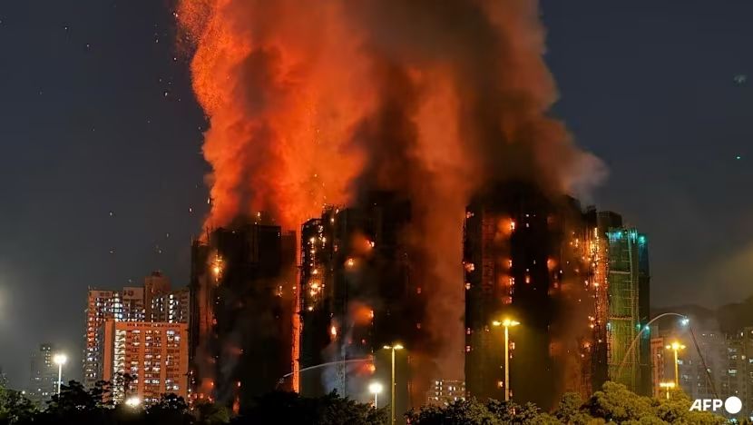 3 Orang Ditahan terkait Horor Kebakaran 7 Tower Apartemen di Hongkong