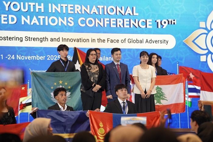 Talenta Muda Dunia Unjuk Gagasan di AYIMUN 19th Bangkok