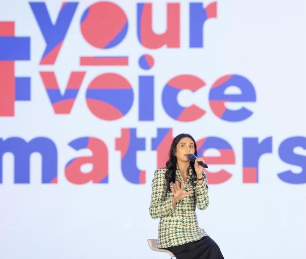 Your Voice Matters di Undip: Mikha Tambayong Ajak Anak Muda Berani Ambil Alih Masa Depan