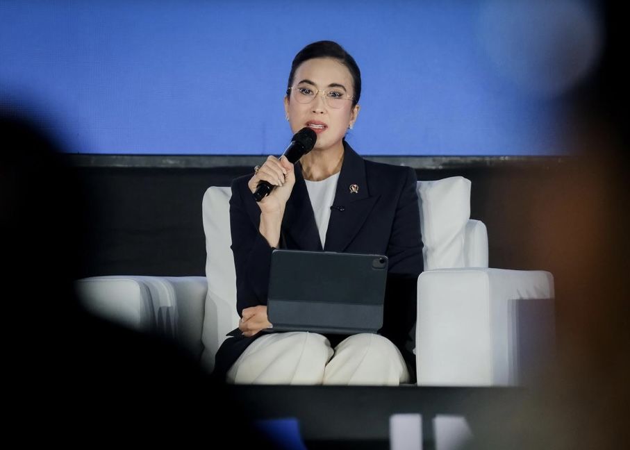 Pemerintah Bikin Kebijakan Work From Mall Selama Liburan Nataru 2025, Gimana Pendapatmu?