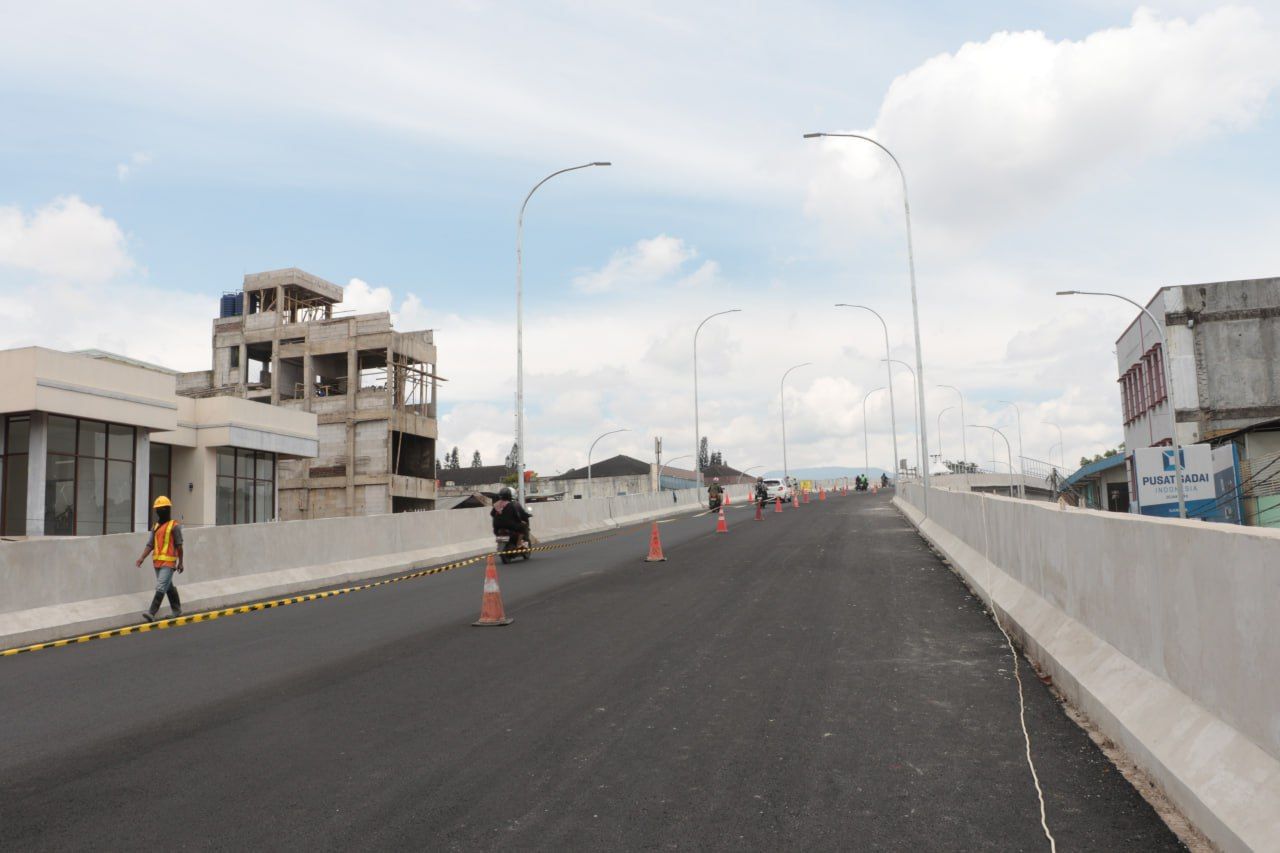 Jelang Libur Nataru, Flyover Nurtanio Mulai Dimanfaatkan Pengguna Jalan