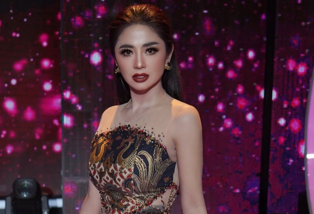 Dewi Perssik Tuai Kontroversi Usai Minta Korban Banjir Aceh Tak Banyak Mengeluh