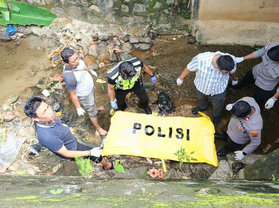 Mayat di Jalur Air Buper Waena Teridentifikasi, Polisi Amankan MM Diduga Pelaku Penikaman