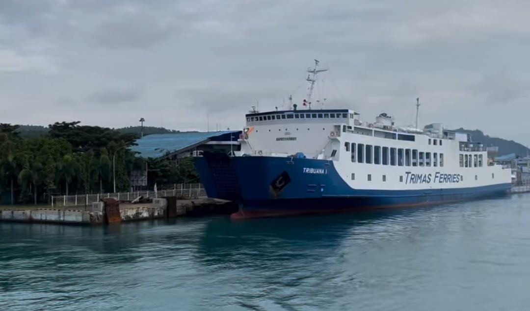 Kapal Feri Tetap Jadi Andalan Liburan Akhir Tahun di Indonesia