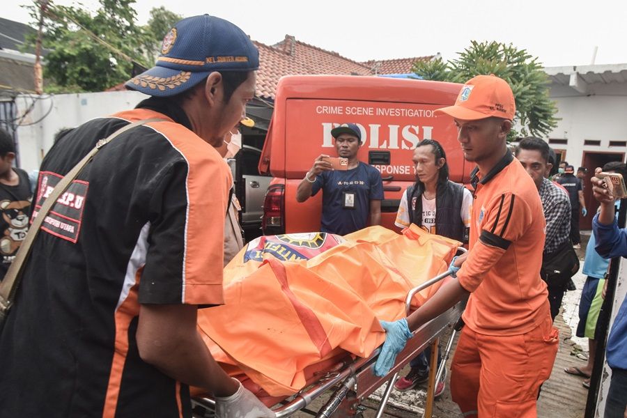 6 Fakta Terkini 1 Keluarga Tewas di Kontrakan Warakas Jakut: Mulut Berbusa dan Ruam!