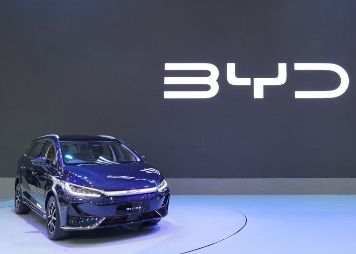 Mulai Seliweran, Begini Tips Beli BYD M6 Second yang Harus Kamu Perhatikan dengan Teliti!