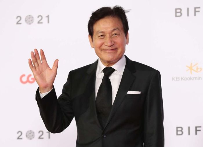Aktor Ahn Sung Ki Meninggal Dunia, Penghormatan Sang Putra Jadi Sorotan