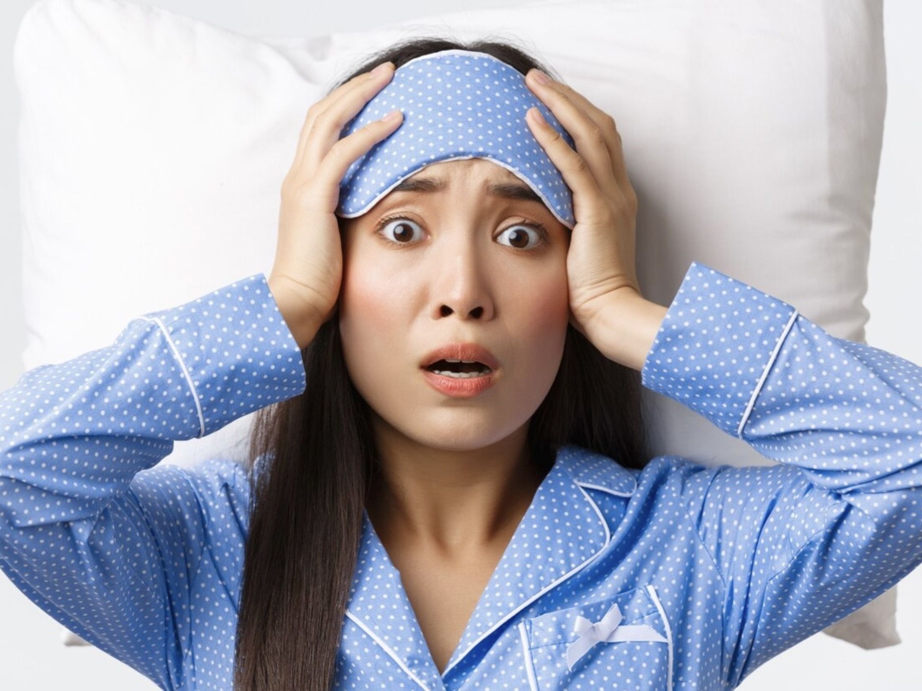 Sering Tersentak Kaget Saat Tidur? Itulah Hypnic Jerk, Yuk Kenali Penyebab dan Solusi Mengatasinya!