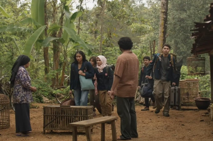 Sinopsis KKN di Desa Penari , Film Horor Terlaris Indonesia Sepanjang Masa