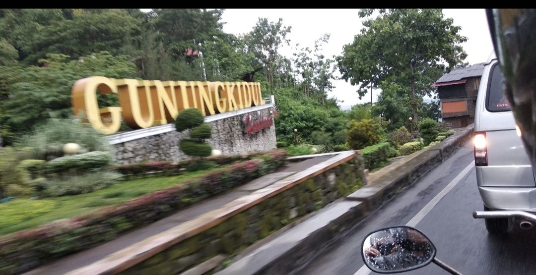 BPBD DIY Perpanjang Status Darurat Hidrometeorologi Sampai Maret 2026 Dan Ingatkan Bahaya Pohon Tumbang
