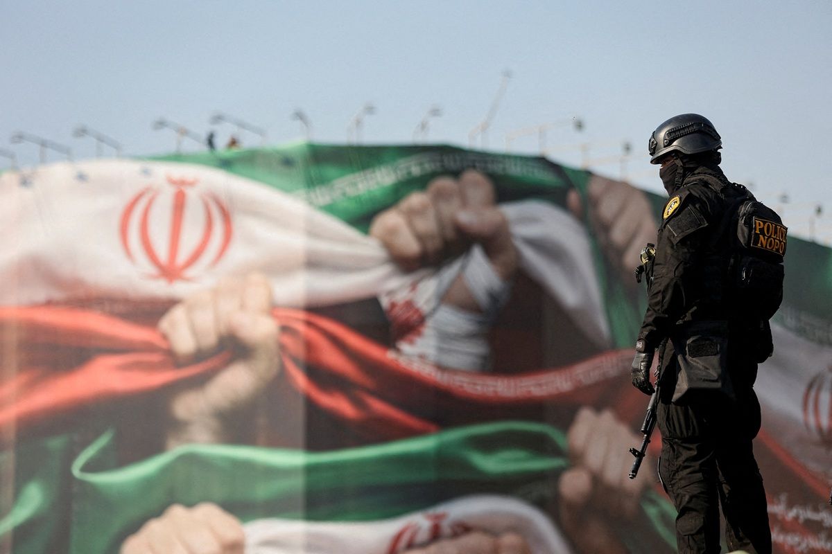Diancam AS, Iran Blokir Wilayah Udara untuk Penerbangan Tanpa Izin