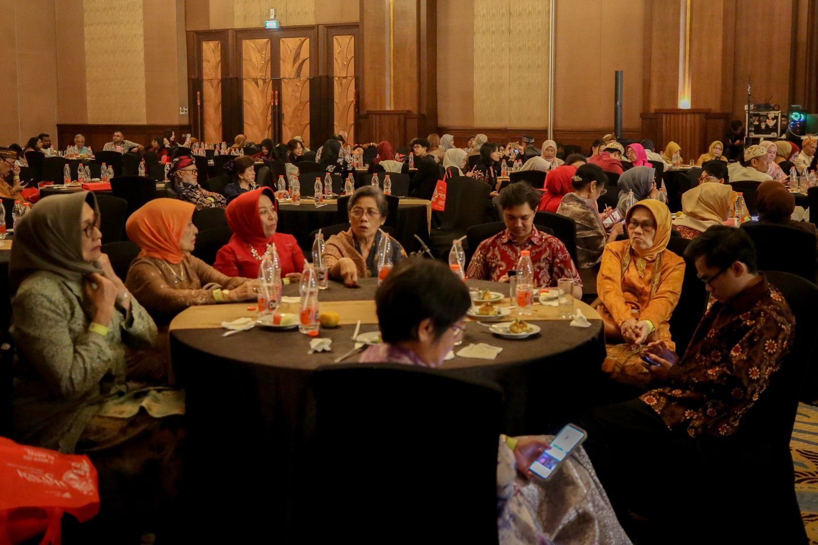 Farhan: Akar Budaya Jadi Perekat Bandung di Tengah Perubahan Zaman