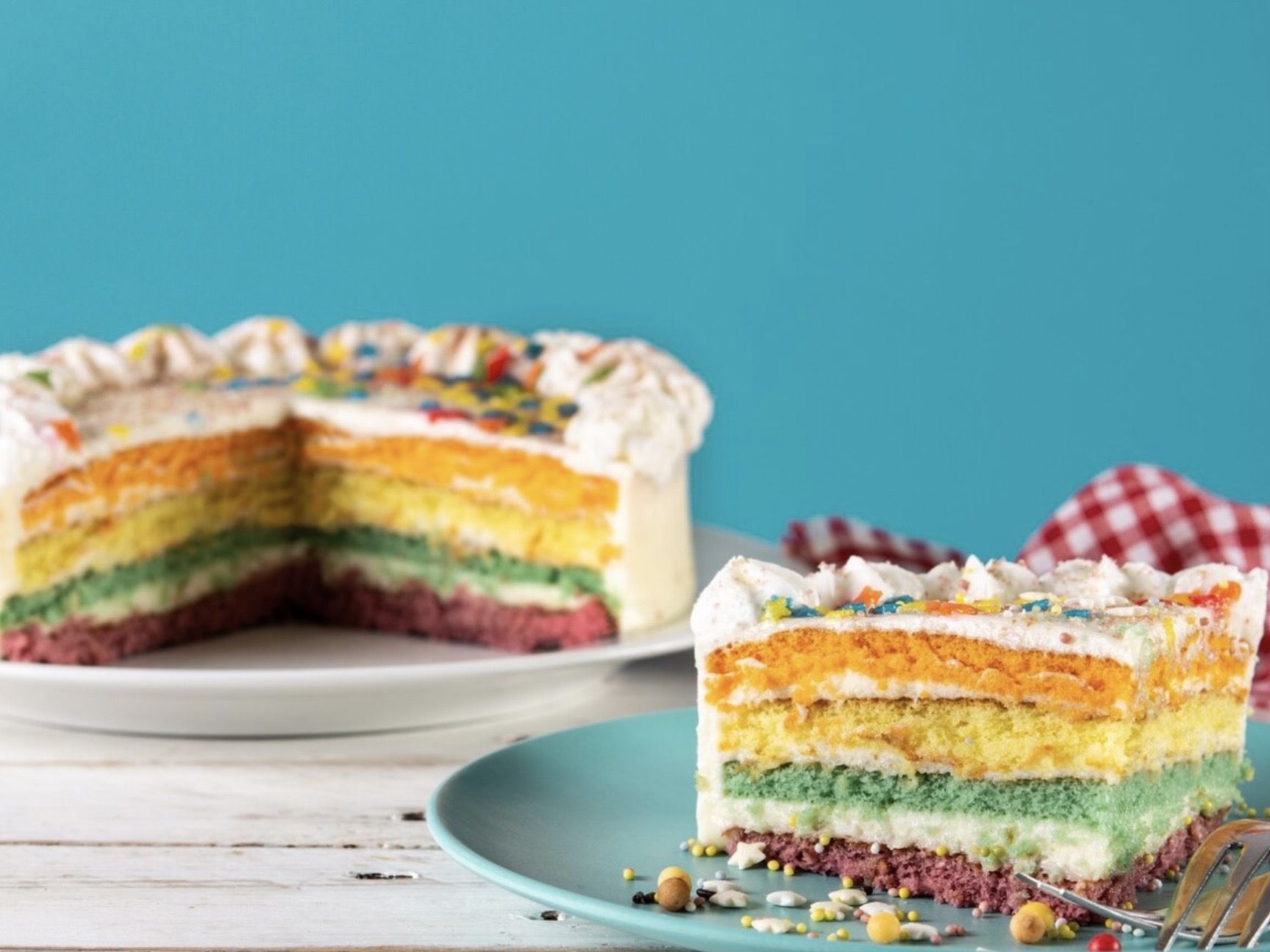 17 Ide Nama Usaha Rainbow Cake yang Unik, Kekinian, dan Mudah Diingat
