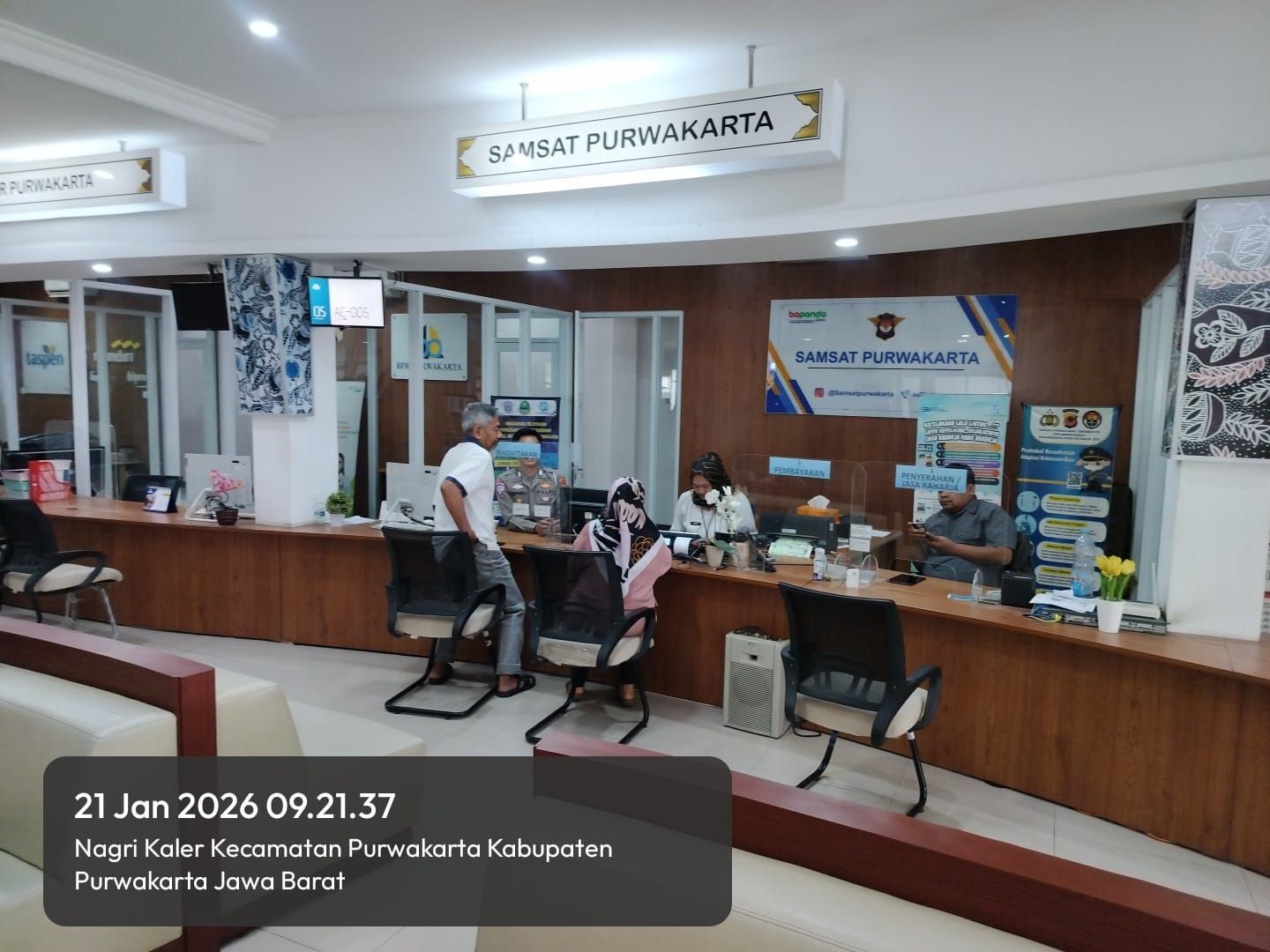 POLANTAS MENYAPA SOSIALISASI DAN EDUKASI PERATURAN DI BIDANG PELAYANAN MEKANISME PENERBITAN STNK