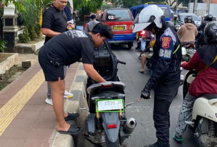 Satlantas Polres Purwakarta Tertibkan Penggunaan Knalpot Tidak Sesuai Spesifikasi Teknis