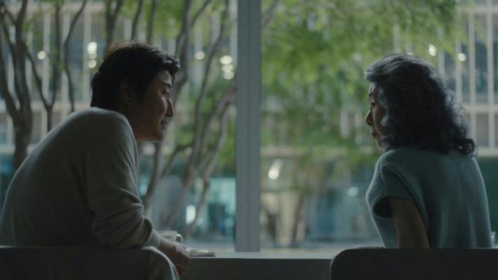 Youn Yuh Jung dan Song Kang Ho Main di BEEF Season 2, Serial Netflix 2026 Paling Dinanti