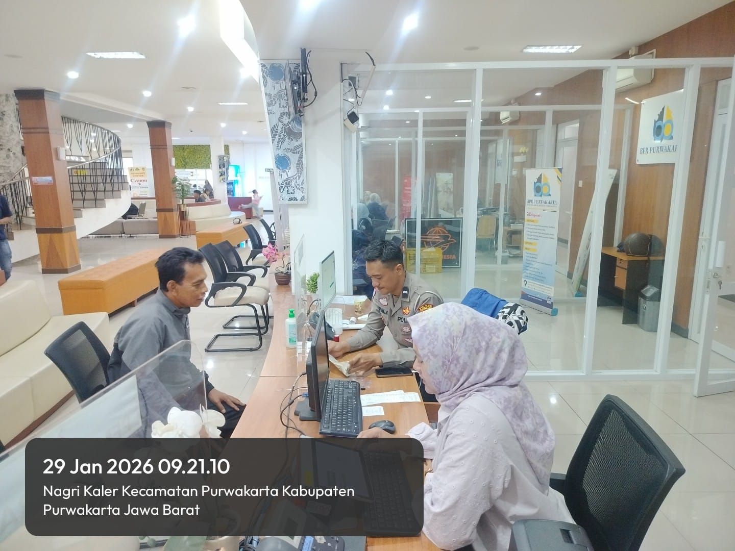 Polantas Menyapa : Sosialisasi Dan Edukasi Peraturan Dibidang Pelayanan Mekanisme Penerbitan STNK