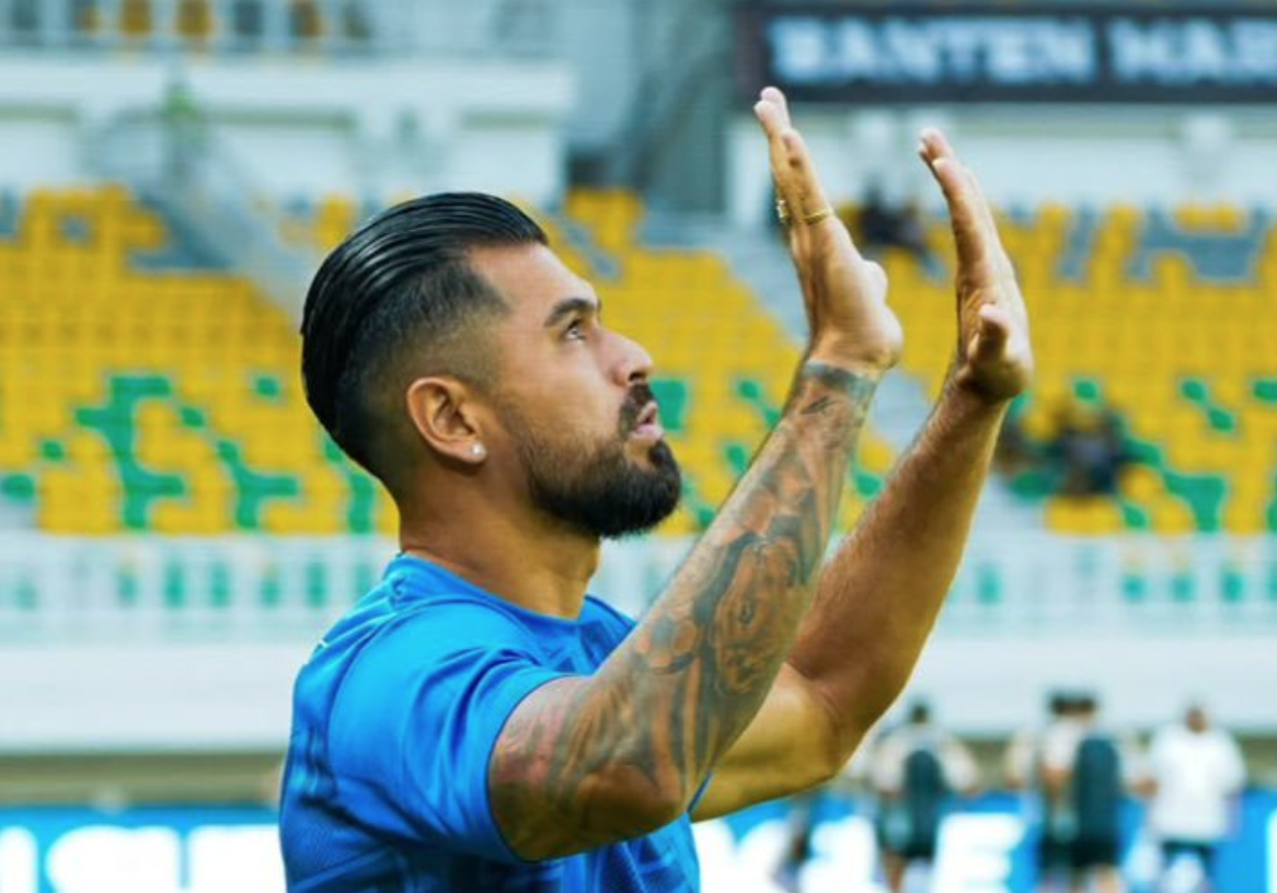 Julian Guevara Masuk Radar Arema FC, Singo Edan Siapkan Wajah Baru di Staf Kepelatihan