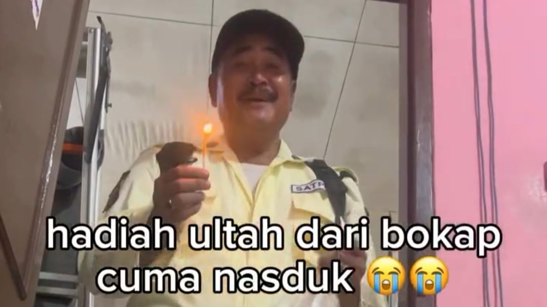 Momen Haru Ayah Bikin Kejutan Ulang Tahun Anak Laki-laki Hanya dengan Lilin dan Nasi Uduk