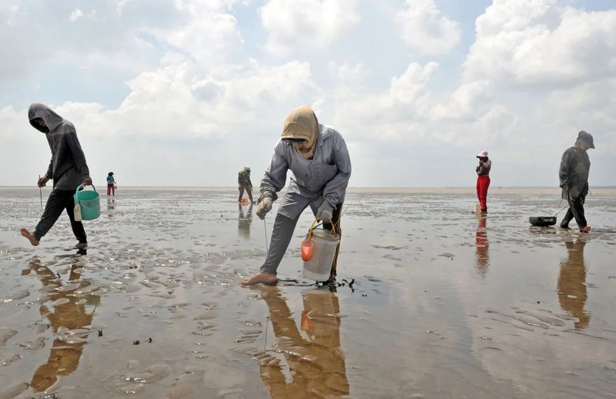 Tradisi Berburu Sumbun Jambi: Ritual Laut Suku Duano yang Kini Jadi Festival Budaya Unik