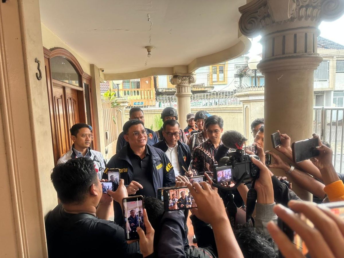 Usut Kasus Tambang Ilegal, Bareskrim Geledah Toko Emas di Jatim