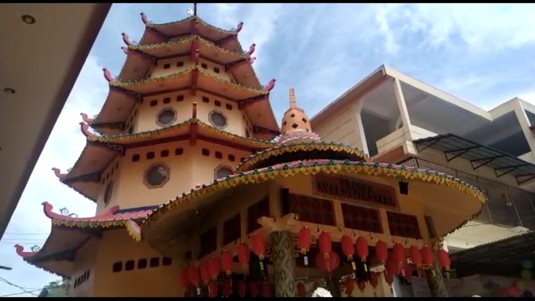 Mengenal Sejarah dan Keindahan Vihara di Jambi: Ruang Pertemuan Budaya dan Spiritual