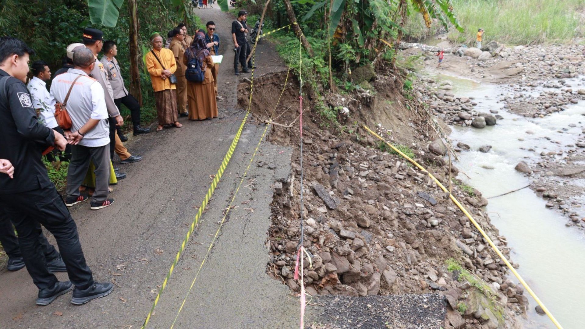 Perbaikan Dimulai Pekan Ini, Jalur Lebakngok Ditargetkan Pulih Maret–April