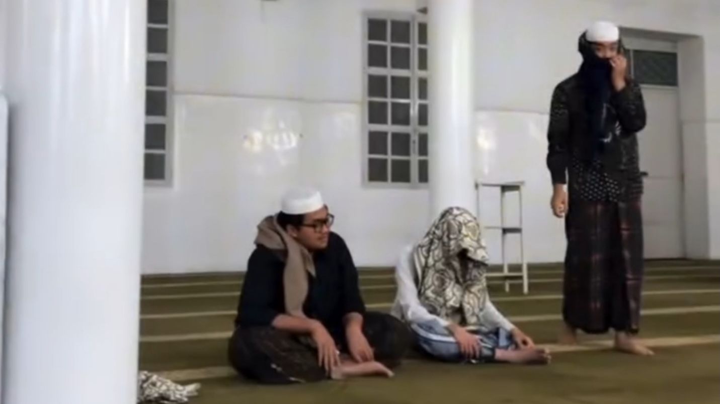 Maraton Ibadah Ramadan, Pemuda Indonesia dan Malaysia di Yaman Jalani 100 Rakaat Tarawih Keliling Lima Masjid