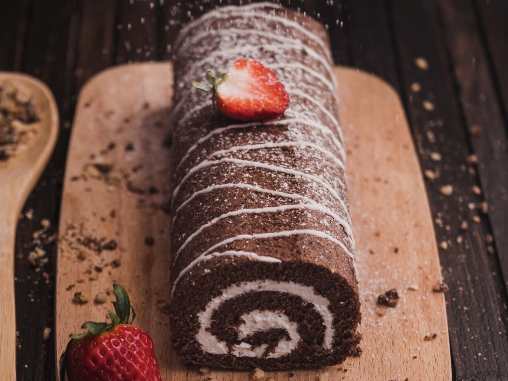 17 Ide Nama Usaha Tiramisu Roll Cake yang Kekinian, Unik, dan Bikin Brand Mudah Diingat