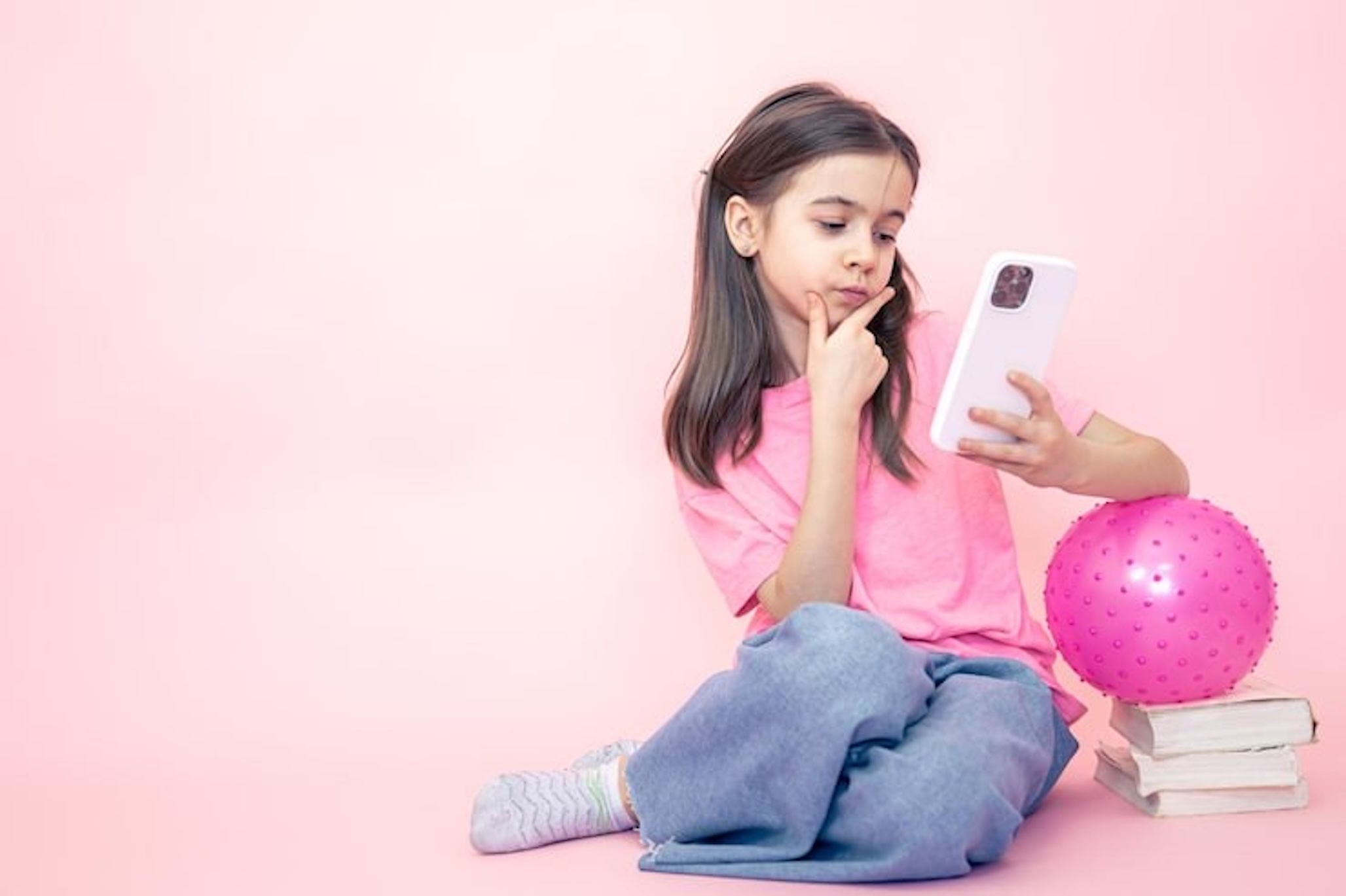 Studi: Pembatasan Medsos Anak Tanpa Literasi Digital Berdampak pada Kesehatan Mental