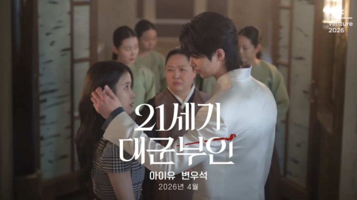 Poster Pasangan Perfect Crown Dirilis, IU dan Byeon Woo Seok Bikin Fans Baper