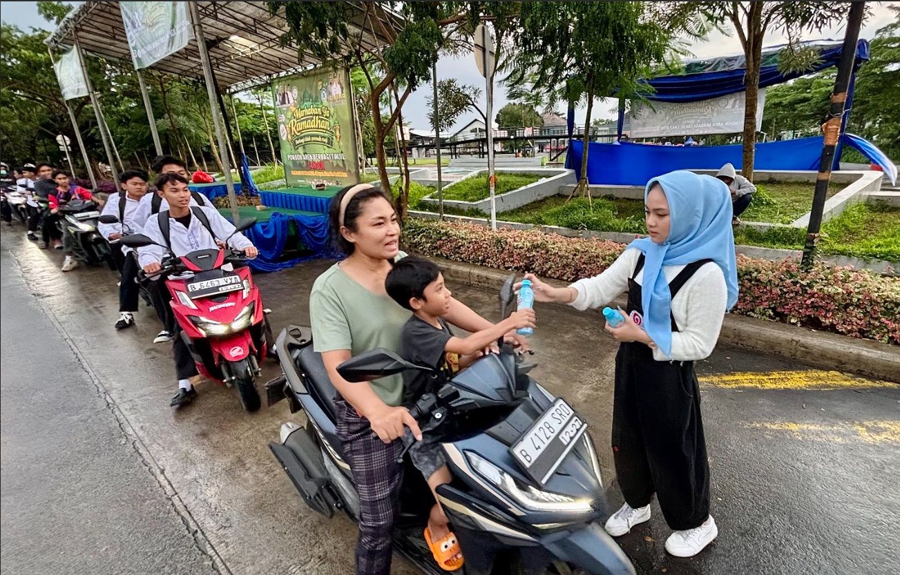 Manfaat Air Kelapa untuk Menjaga Hidrasi Selama Ramadan, Bisa Buat Berbagi