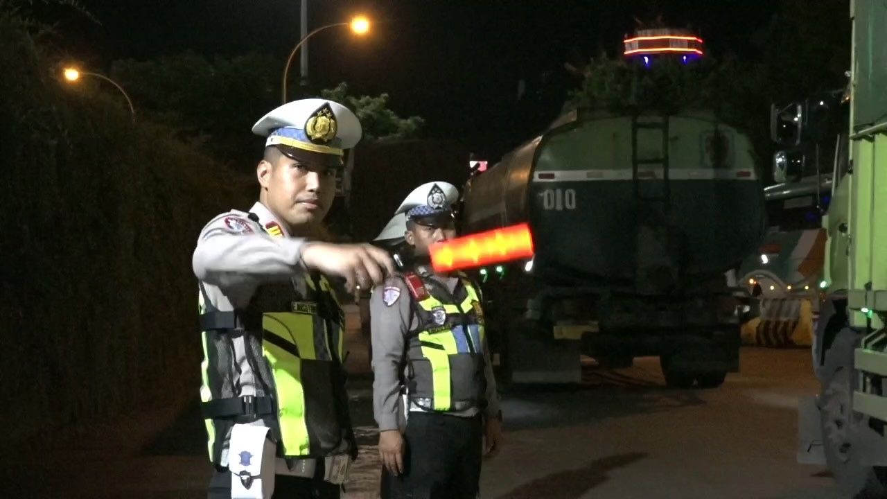 Polisi Kawal Ribuan Pemudik Motor dari Bakauheni Menuju Bandar Lampung