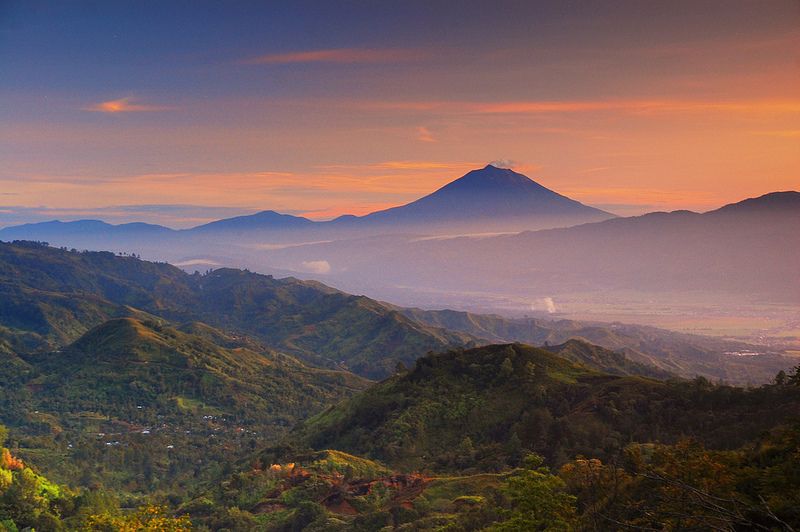 Siapkan Kamera! Ini 5 Spot Berburu Sunrise Paling Estetik di Jambi yang Hits