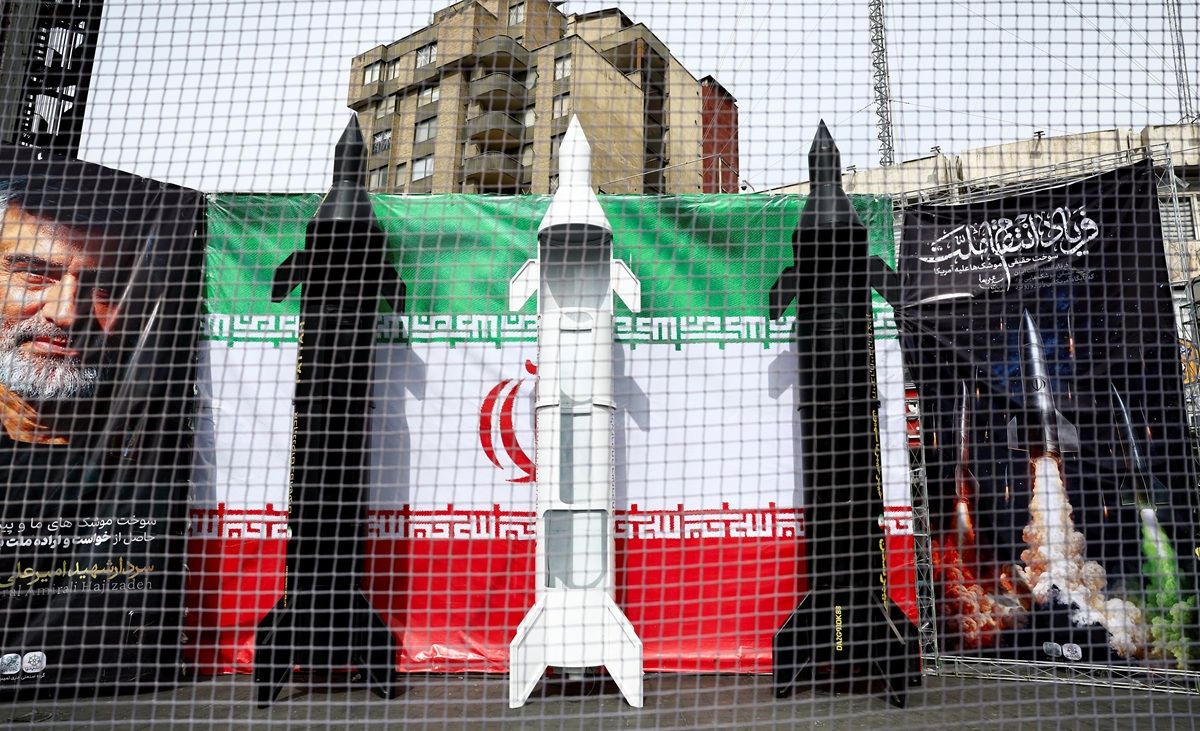 Sistem Pemerintahan Iran: Siapa Pemegang Otoritas Tertinggi?